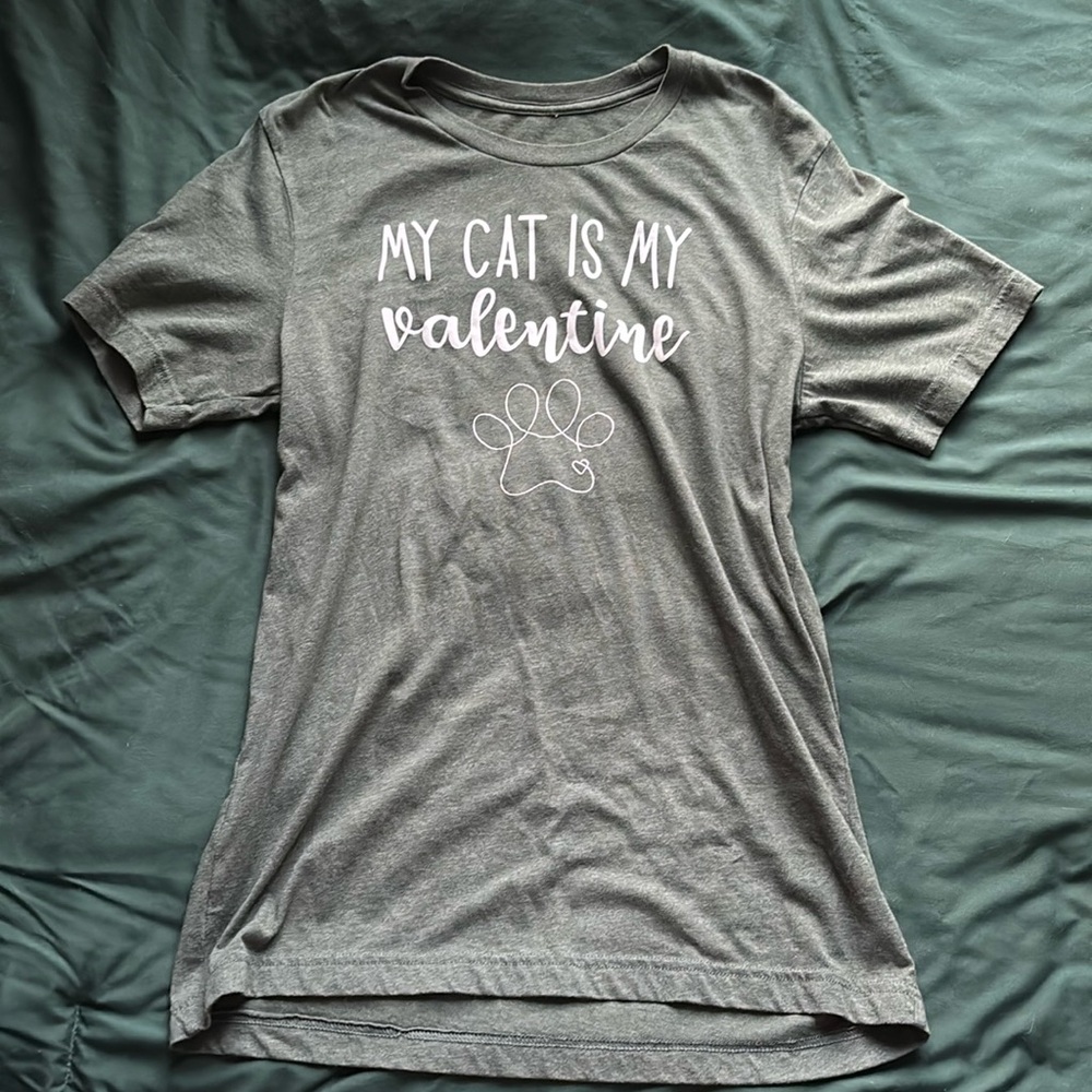 Cute Valentine’s Shirt 🔆